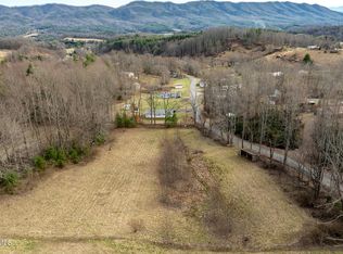 3085 Slabtown Rd, Mountain City, TN 37683