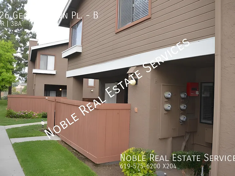 526 Georgetown Pl #B — Photo 15