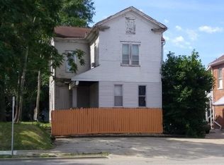 1228 Broadway St, Quincy, IL 62301