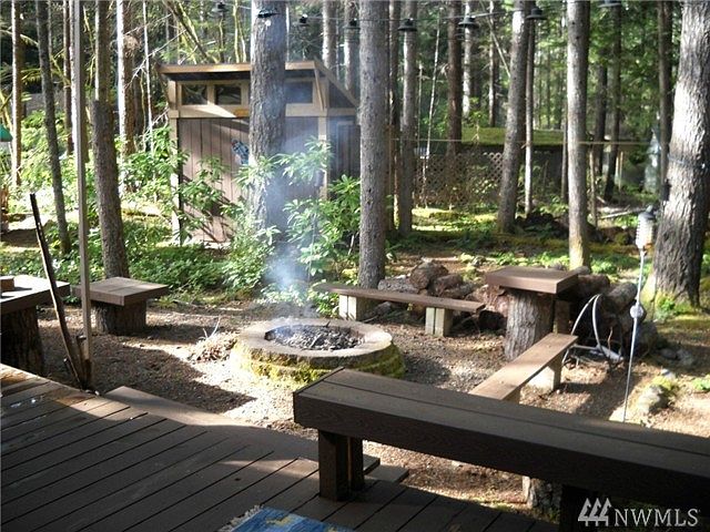 2nd image of 421 N Mount Seattle Way