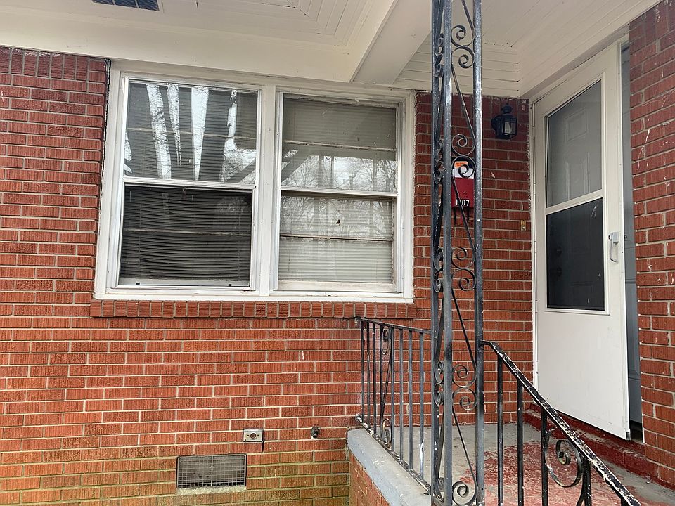 1st image of 1207 W Matthews Ave #0