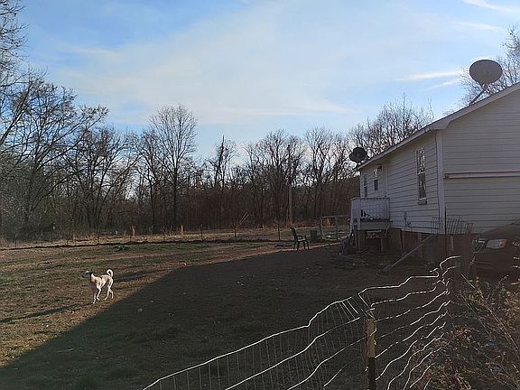 2nd image of 88225 S 4735th Rd