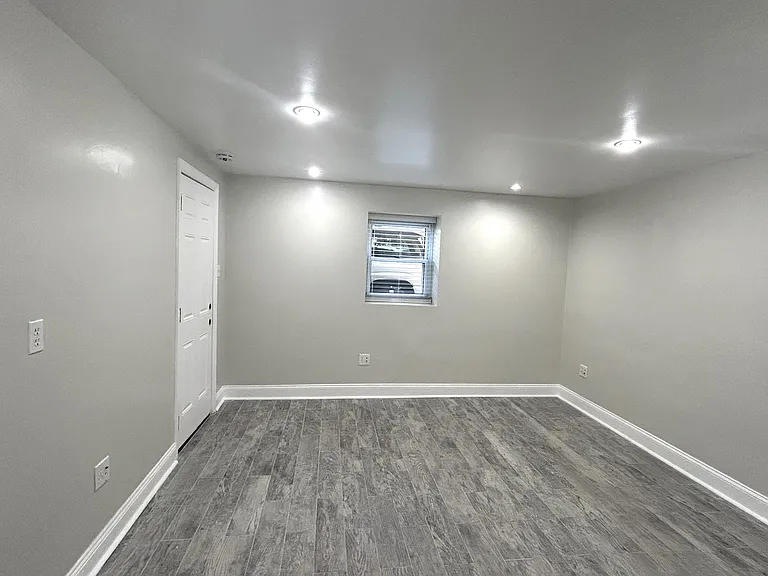 5819 5th Ave #7 — Photo 9