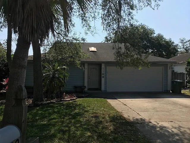 3 bed, 1270 sqft, $3,000 — Photo 2