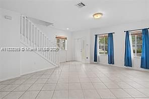4th image of 8206 SW 29th St #104