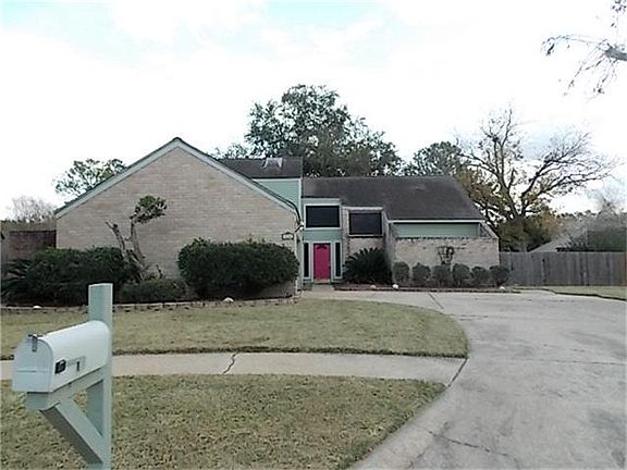 2nd image of 4506 Sylvan Glen Dr