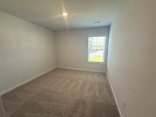 121 Bartlett Dr — Photo 14