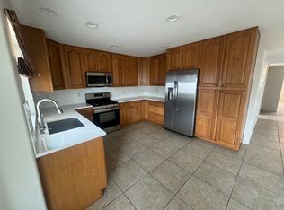 961 Nardo Rd, Encinitas, CA 92024