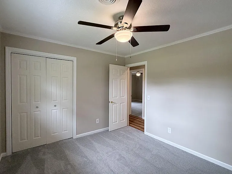 725 Wildflower Ln — Photo 19