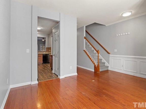 4th image of 2960 Casona Way