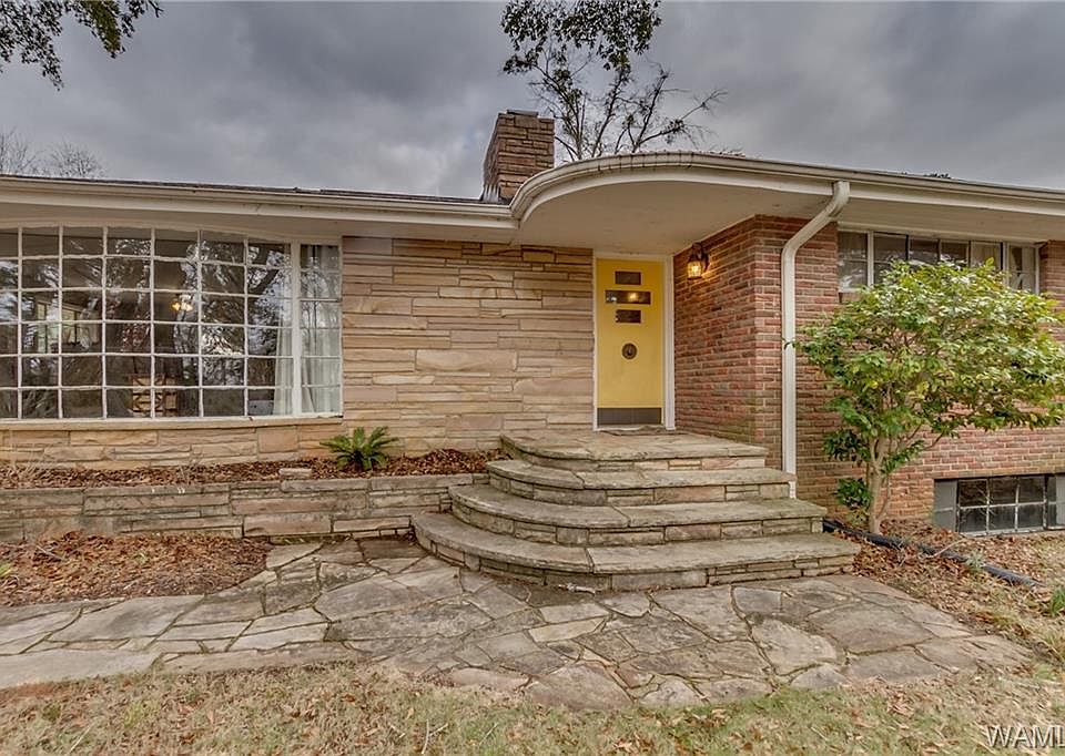 1st image of 2111 Fairmont Dr