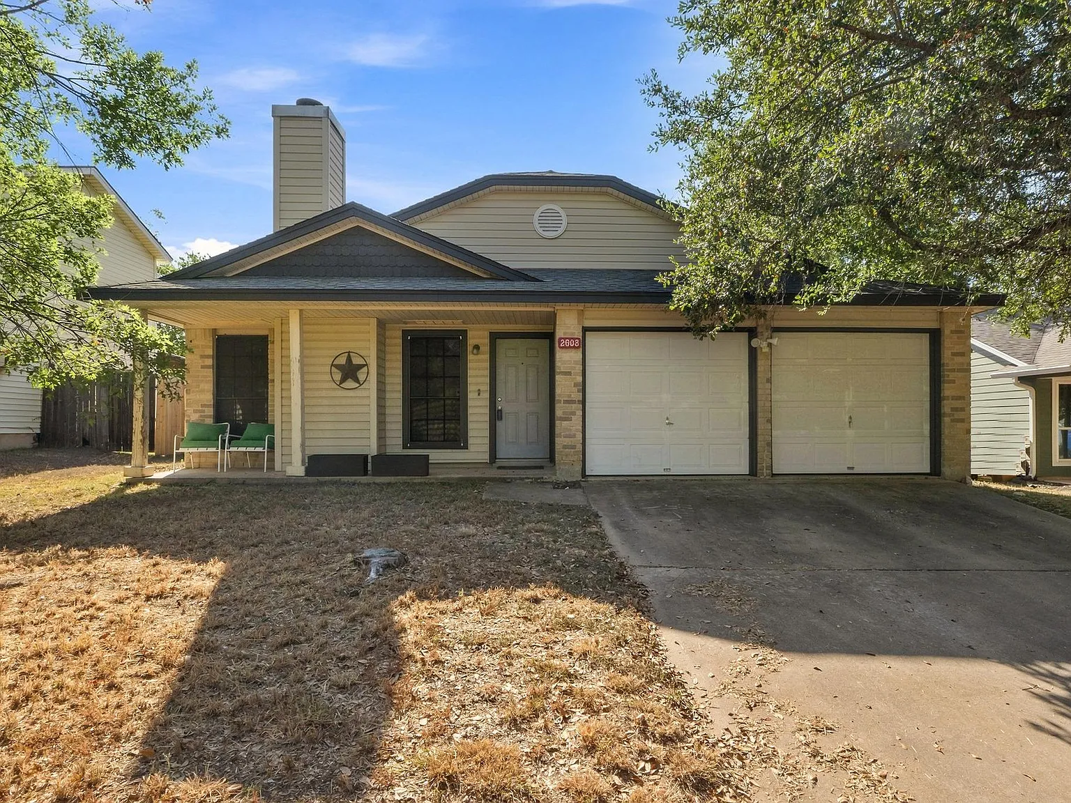 3 bed, 2.0 bath, 1364 sqft, $2,500 — Photo 1