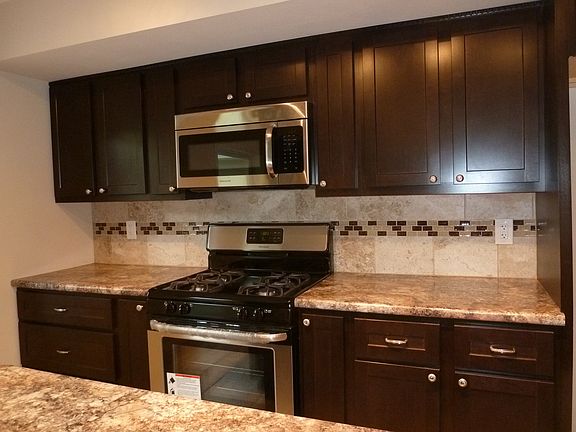 4th image of 2500 W Wedgwood Dr