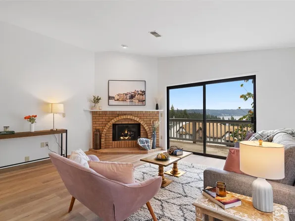 3422 161st Court SE #21, Bellevue, WA 98008