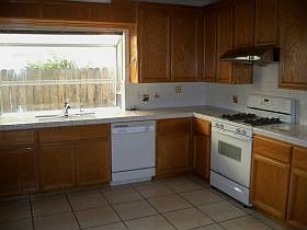 3rd image of 6870 Lemon Hill Ave