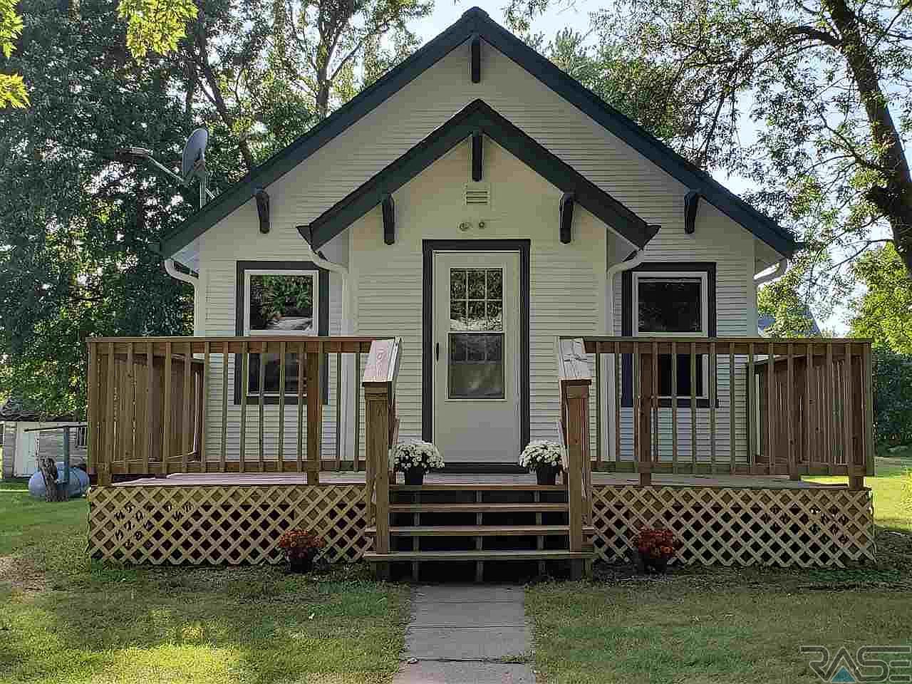 205 N Loban Ave, Colman, SD 57017 Zillow