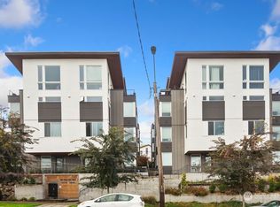 3062 SW Avalon Way UNIT E, Seattle, WA 98126