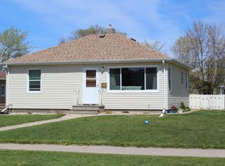 1421 5th Ave SE, Aberdeen, SD 57401