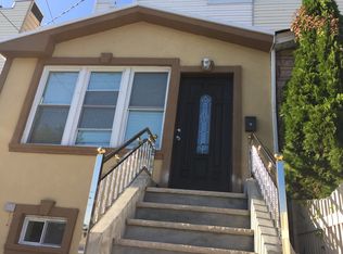 16617 111th Ave, Jamaica, NY 11433