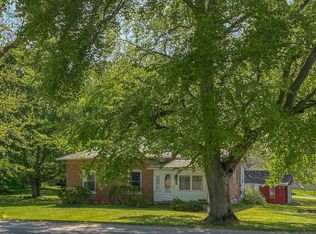 7431 N Crystal Rd, Vestaburg, MI 48891