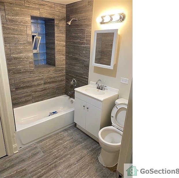 1st image of 1239 S Avers Ave #1