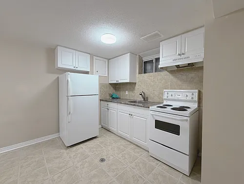 841 Garth St Photo 1