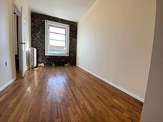 Rented by Best Apartments North Inc