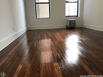 Rented by Realty 2000 Corp