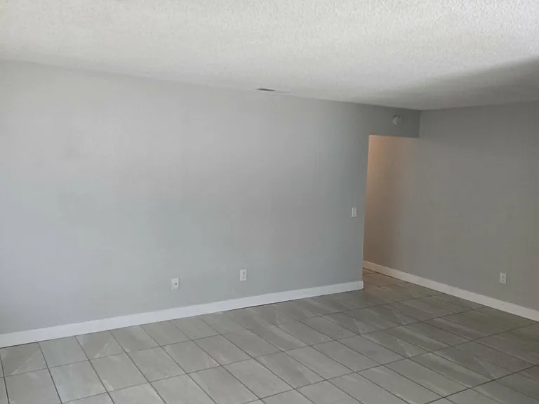 3548 Rainbow Ln — Photo 9