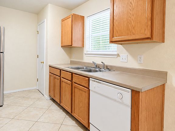 Property Photos (5)_09092026