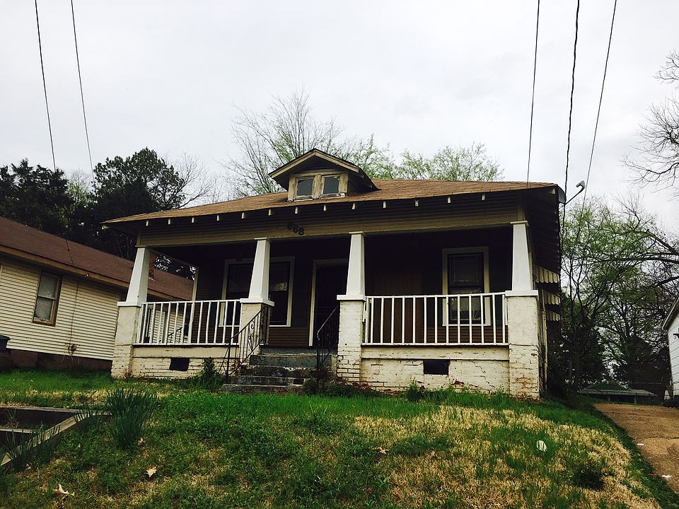 1st image of 668 Hillcrest St