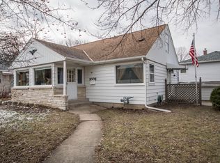 1002 S East Ave, Waukesha, WI 53186