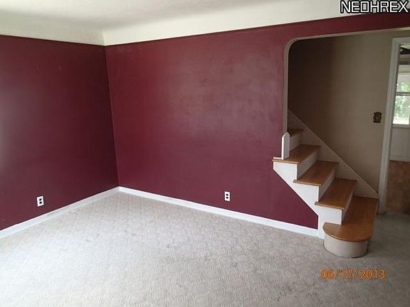 4th image of 5910 Vandalia Ave