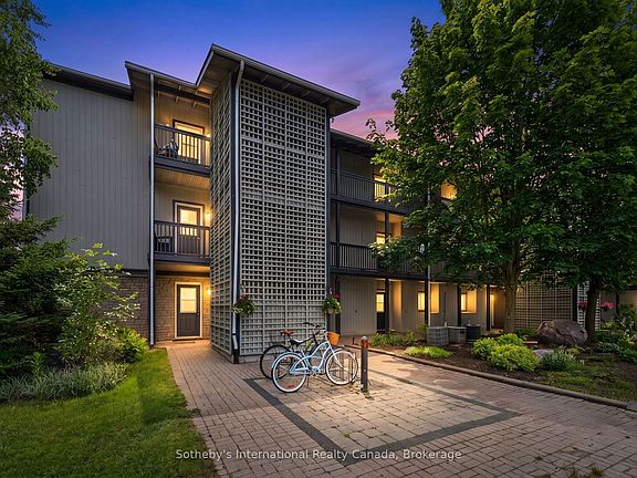 3rd image of 441 Mariners Way