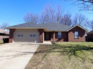 3654 S Western Ave, Springfield, MO 65807