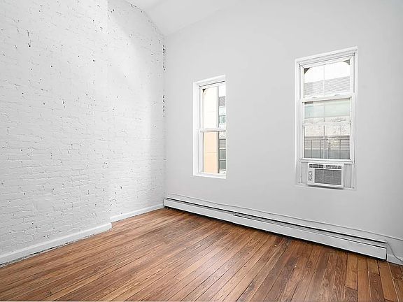 2nd image of 1557 Lex Ave #5S