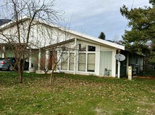 612 E Mountain View Dr, Sandpoint, ID 83864
