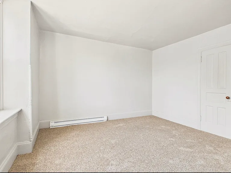 626 Geary St — Photo 7