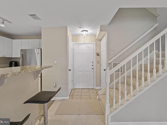 5th image of 11353 Aristotle Dr #8407