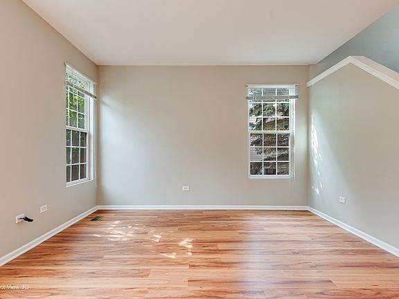 4th image of 219 S Alder Creek Dr