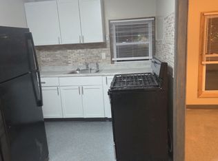 4 Roosevelt Dr #2, Whitesboro, NY 13492