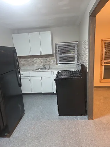 4 Roosevelt Dr #2 Photo 1