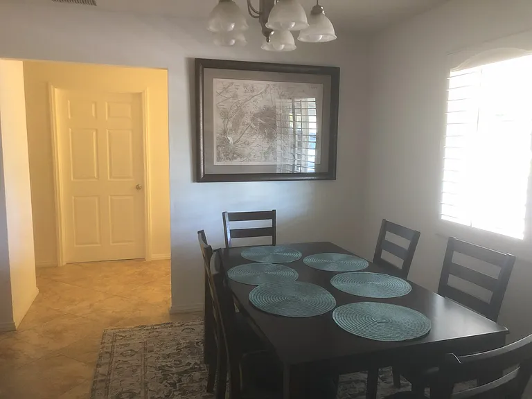 1654 York Dr — Photo 8