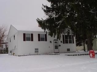 865 Alburn Dr, Columbus, OH 43207