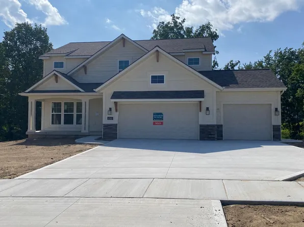 8568 Black Walnut Ct, Byron Center, MI 49315