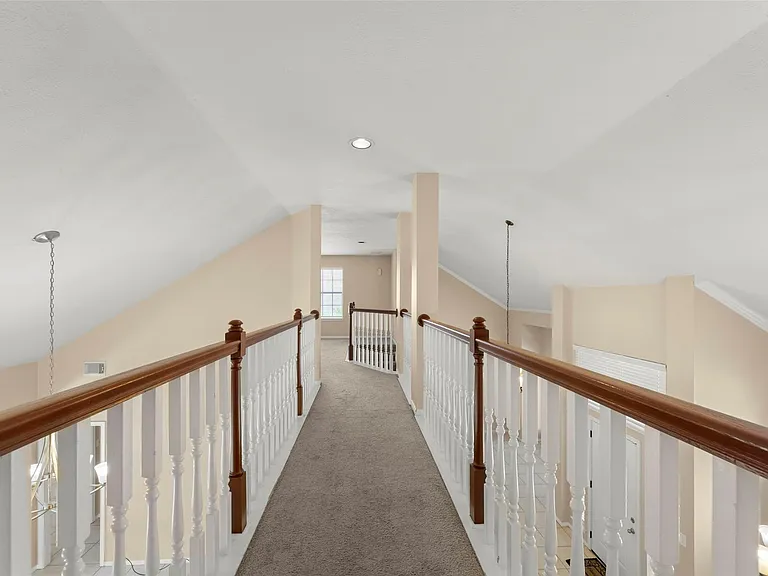 1723 Monvale Ln — Photo 19