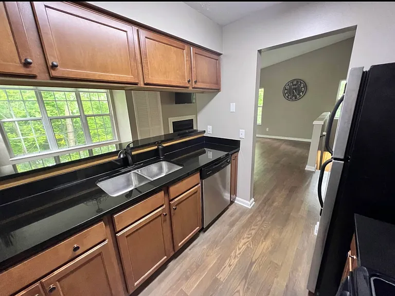 1608 Stoney Run Trl — Photo 10