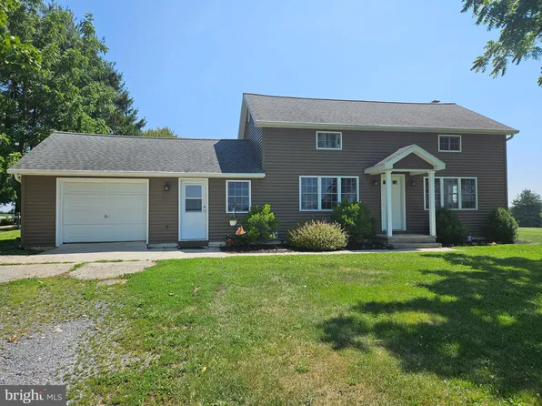 2105 Hagerstown Ln, Keymar, MD 21757