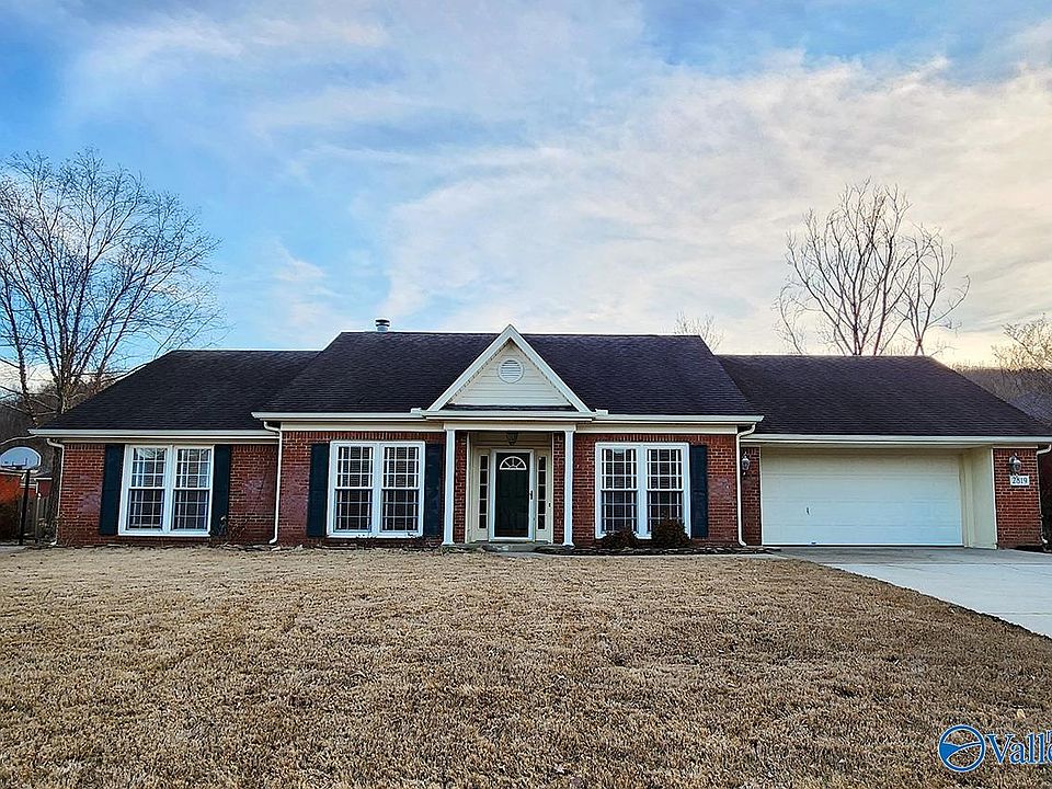 1st image of 2819 Willowick Trl SE