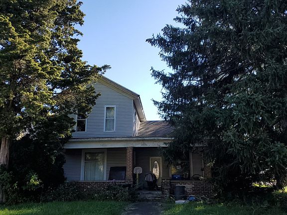 2nd image of 536 S Main St